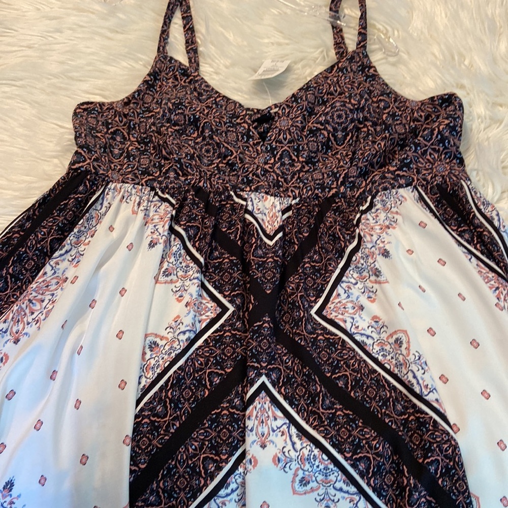 Torrid  Women Dress size 1 beautiful dress bust 40” brand new with tag - Picture 9 of 9